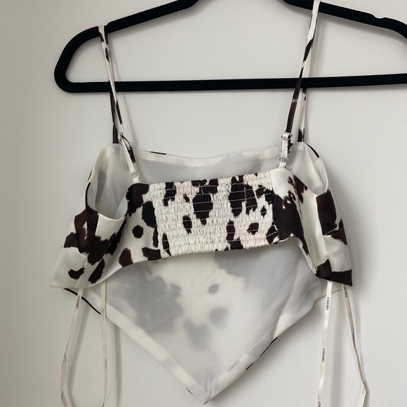 Forever 21 cow print crop top (S) never worn - Picture 2 of 2